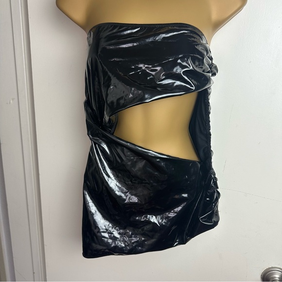 Mars The Label Black Patent Vegan Leather Strapless Cutout Gothic Top NWT 8/M - Picture 4 of 16